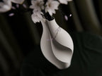 Vaso Decorativo di Design Stampato in 3D – Forma Scultorea e Curve Fluide