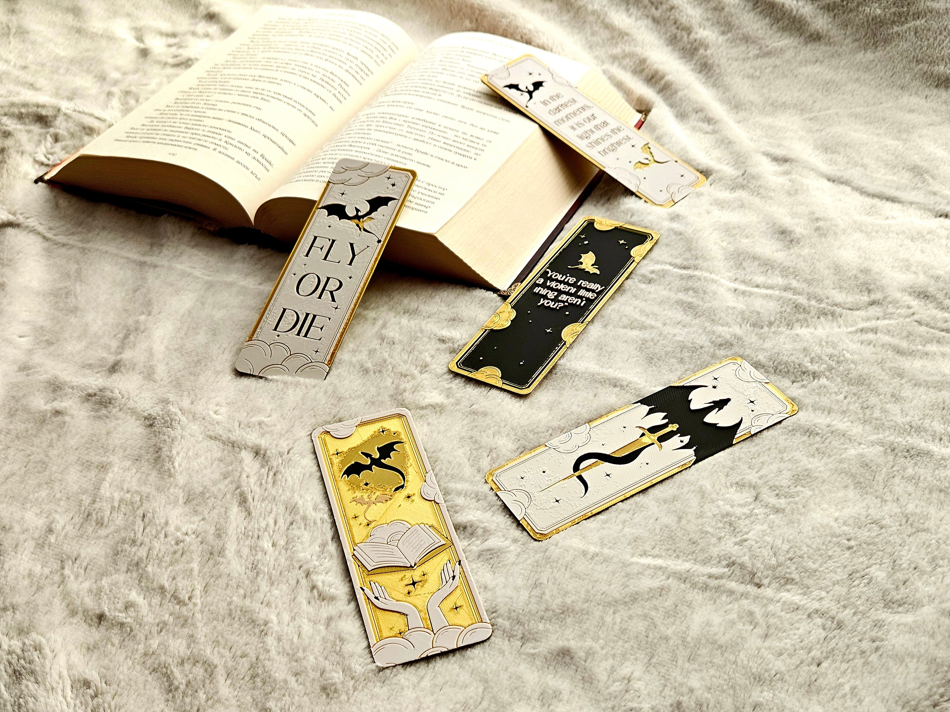 Kit Segnalibri Decorativi – Set Fantasy per Amanti dei Libri