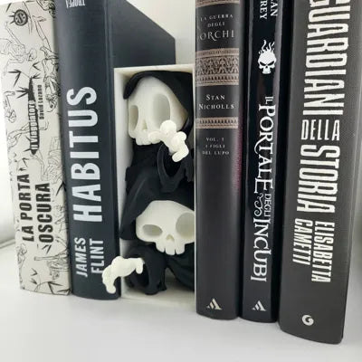 Halloween Book Corner 3D – Ghost & Spooky Skull Shelf | Decorazione Horror per Libreria