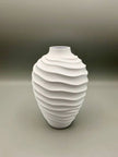 Waves – Vaso scultoreo dal design moderno e organico