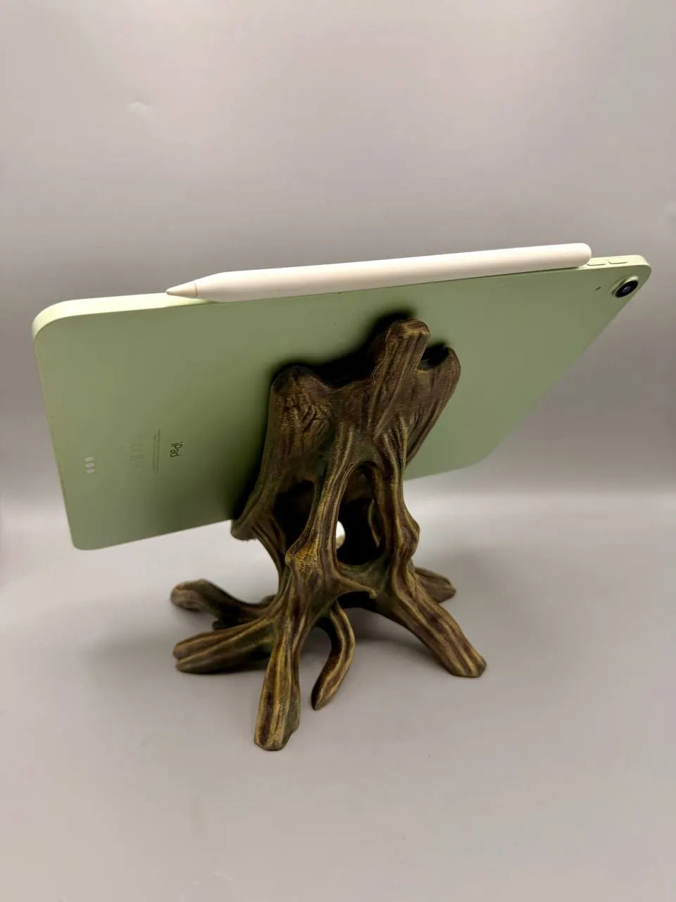Supporto per Smartphone e Tablet con Design a Radice