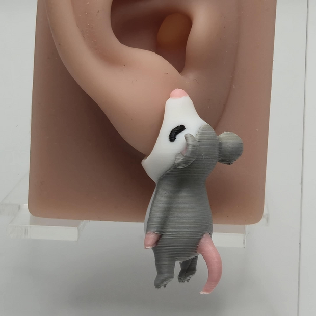 Orecchino decorativo topolino  – Modello unico e divertente