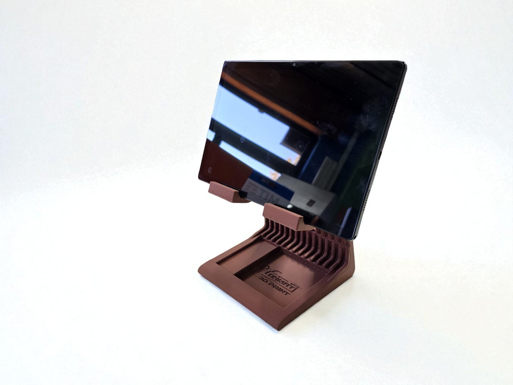 Supporto da tavolo rialsato per tablet effetto legno