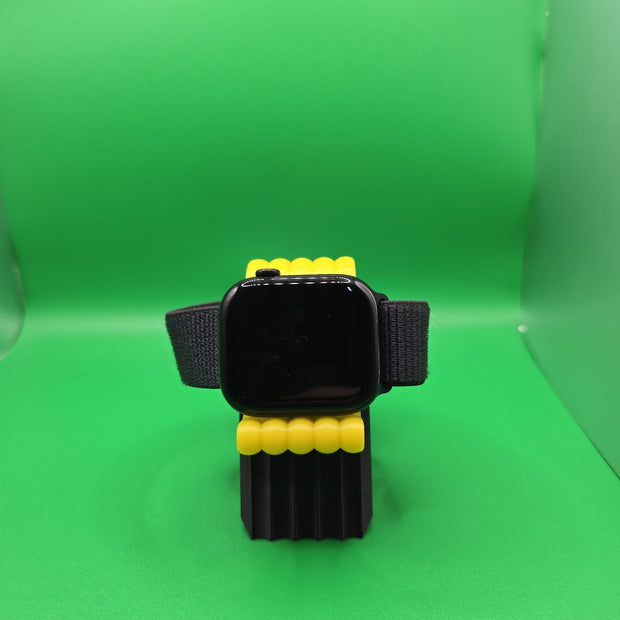 Stand per Smartwatch – Supporto Magnetico da Comodino in Stampa 3D