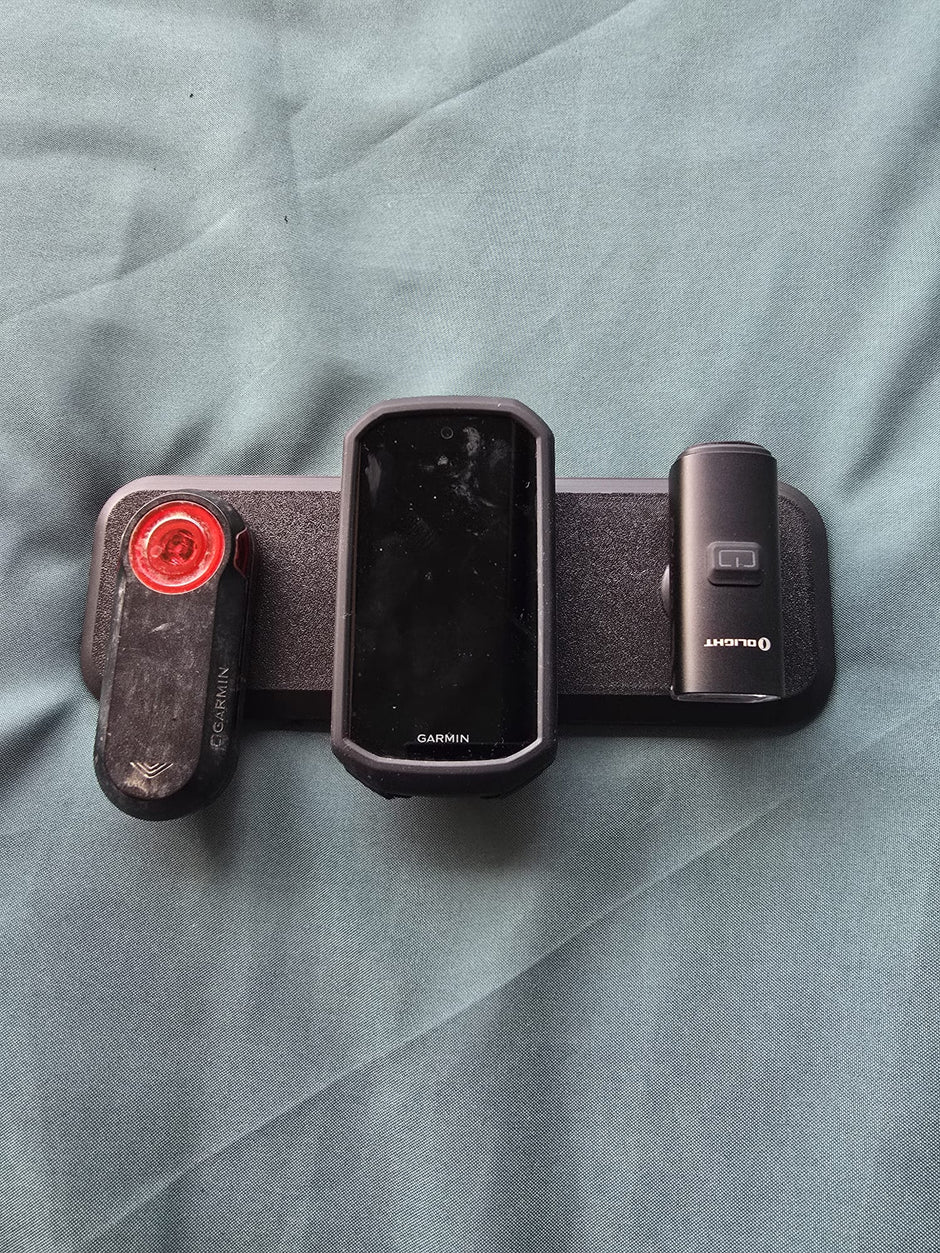 Supporto da Parete per Accessori Bici – Organizer Garmin, Luci e Dispositivi