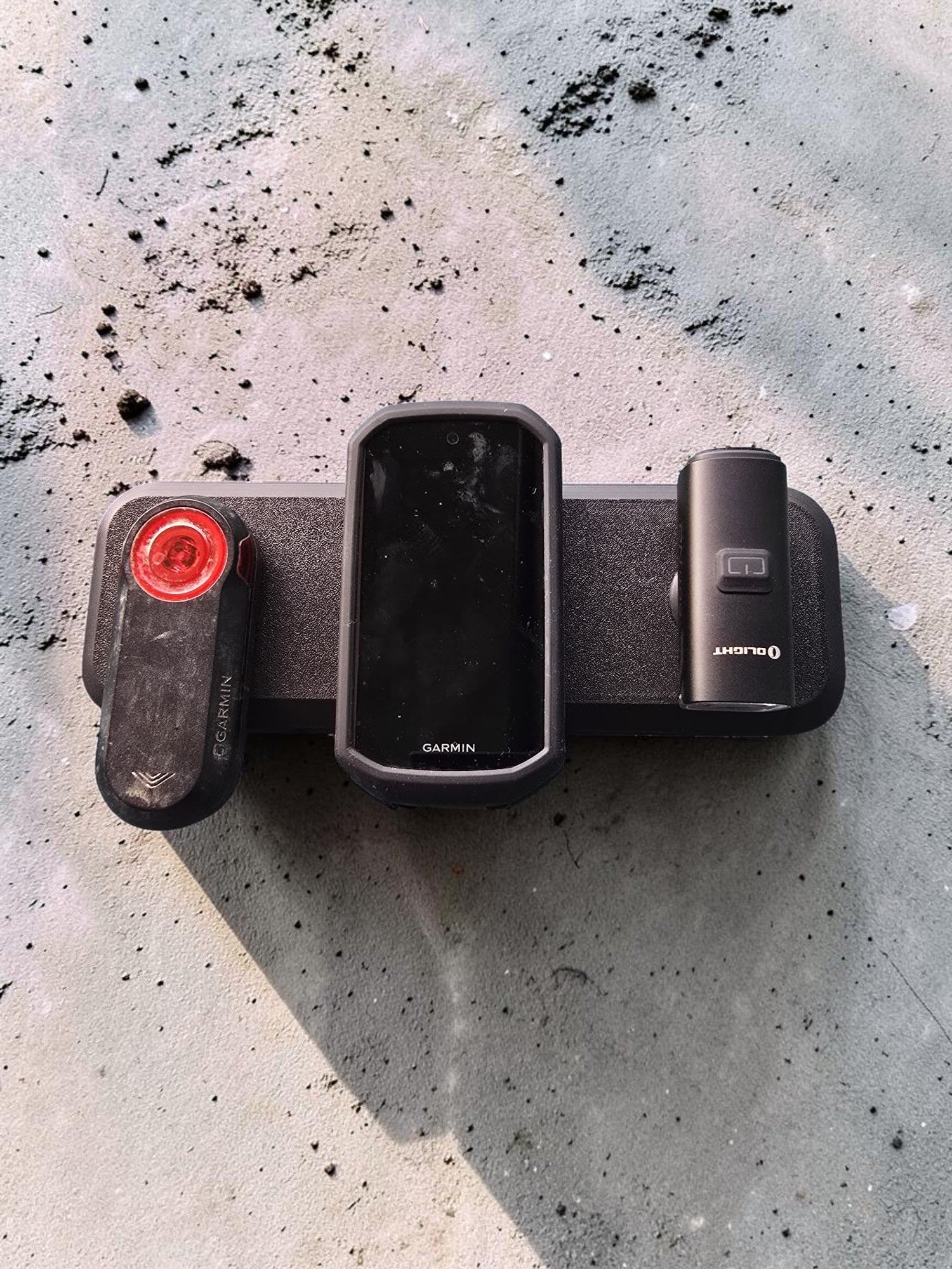 Supporto da Parete per Accessori Bici – Organizer Garmin, Luci e Dispositivi
