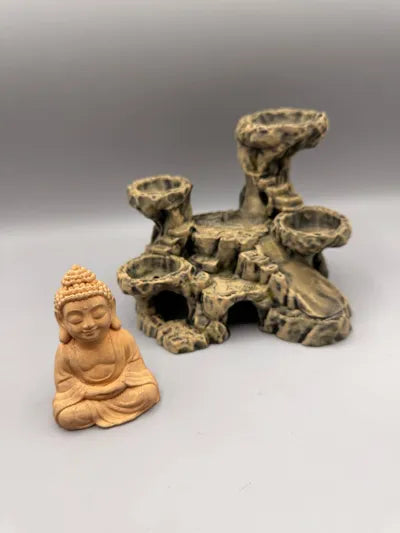 Giardino del Buddha – Decorazione Roccia Stampata in 3D con Vasi e Grotta