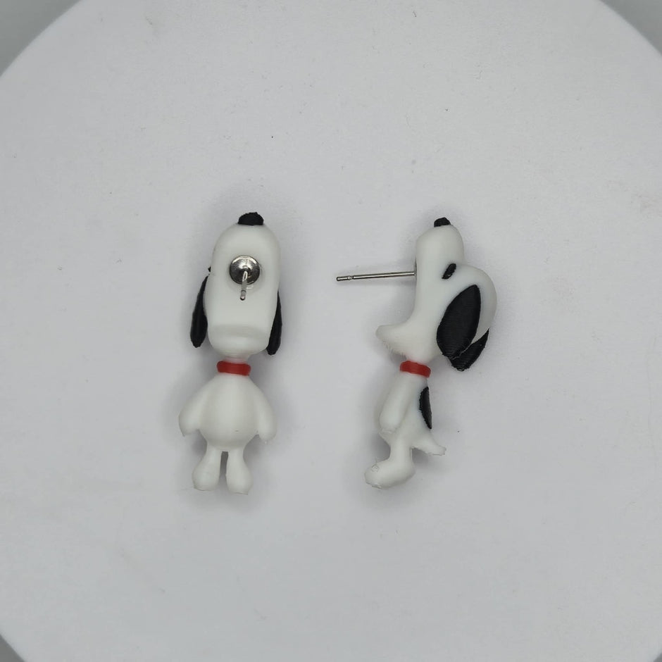 Orecchino decorativo cagnolino  – Modello unico e divertente