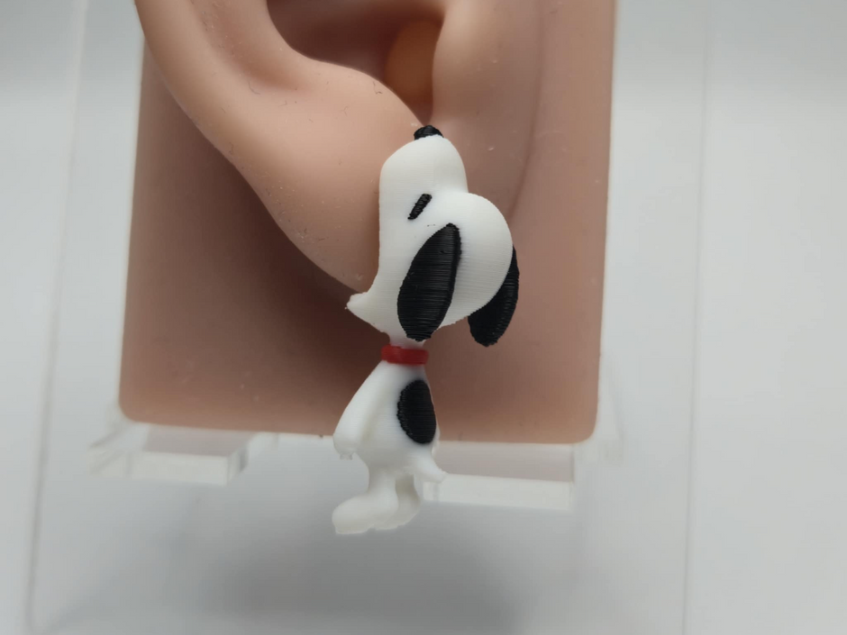 Orecchino decorativo cagnolino  – Modello unico e divertente