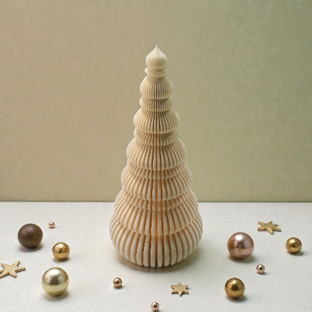 Albero Decorativo Natalizio – Design Moderno a Strati