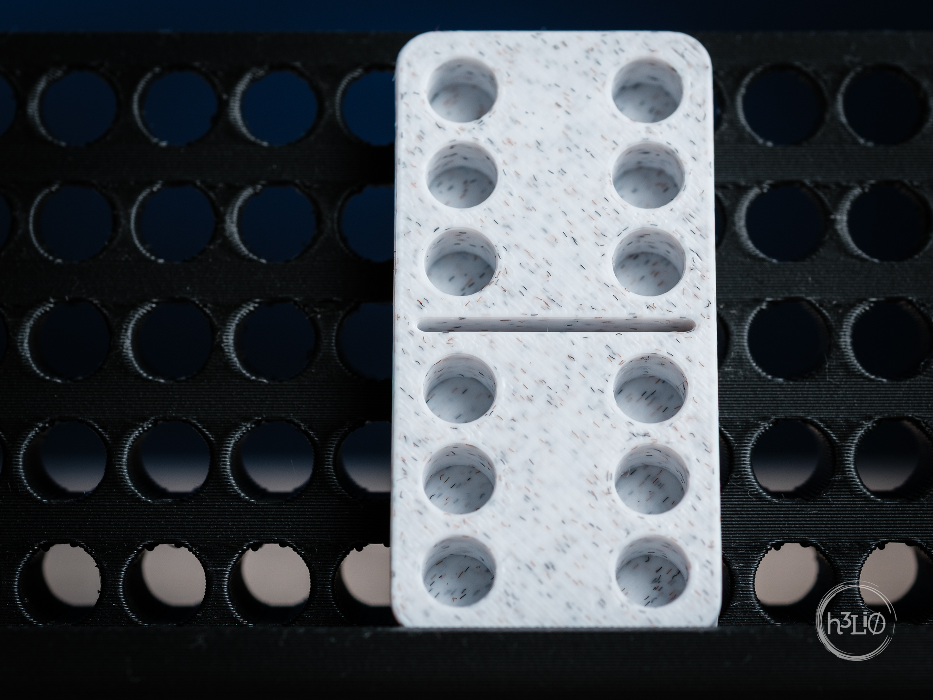 Set domino con custodia e supporto – design moderno compatto