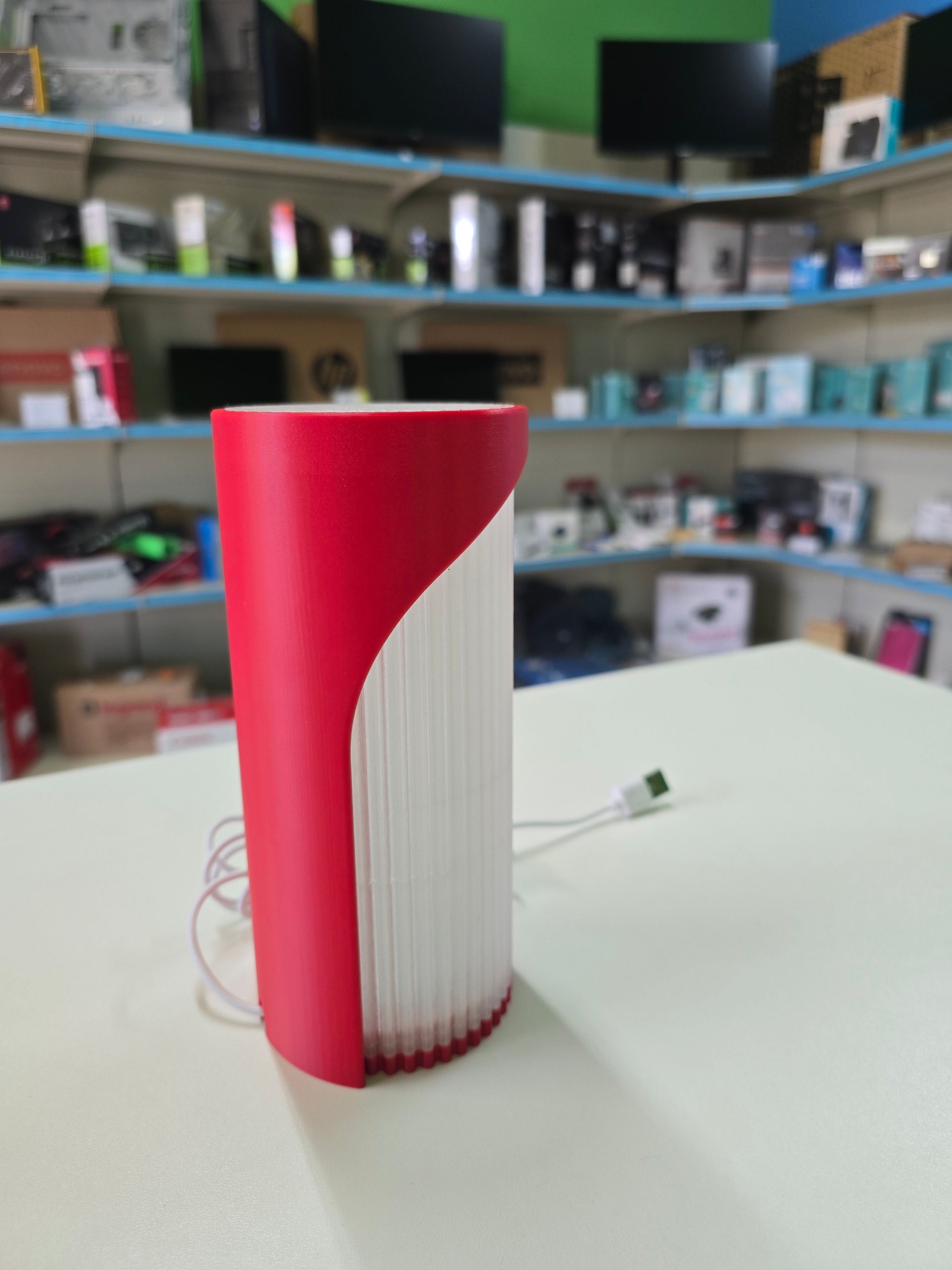 Lampada Design Spirale - Stampa 3D con Illuminazione Calda USB