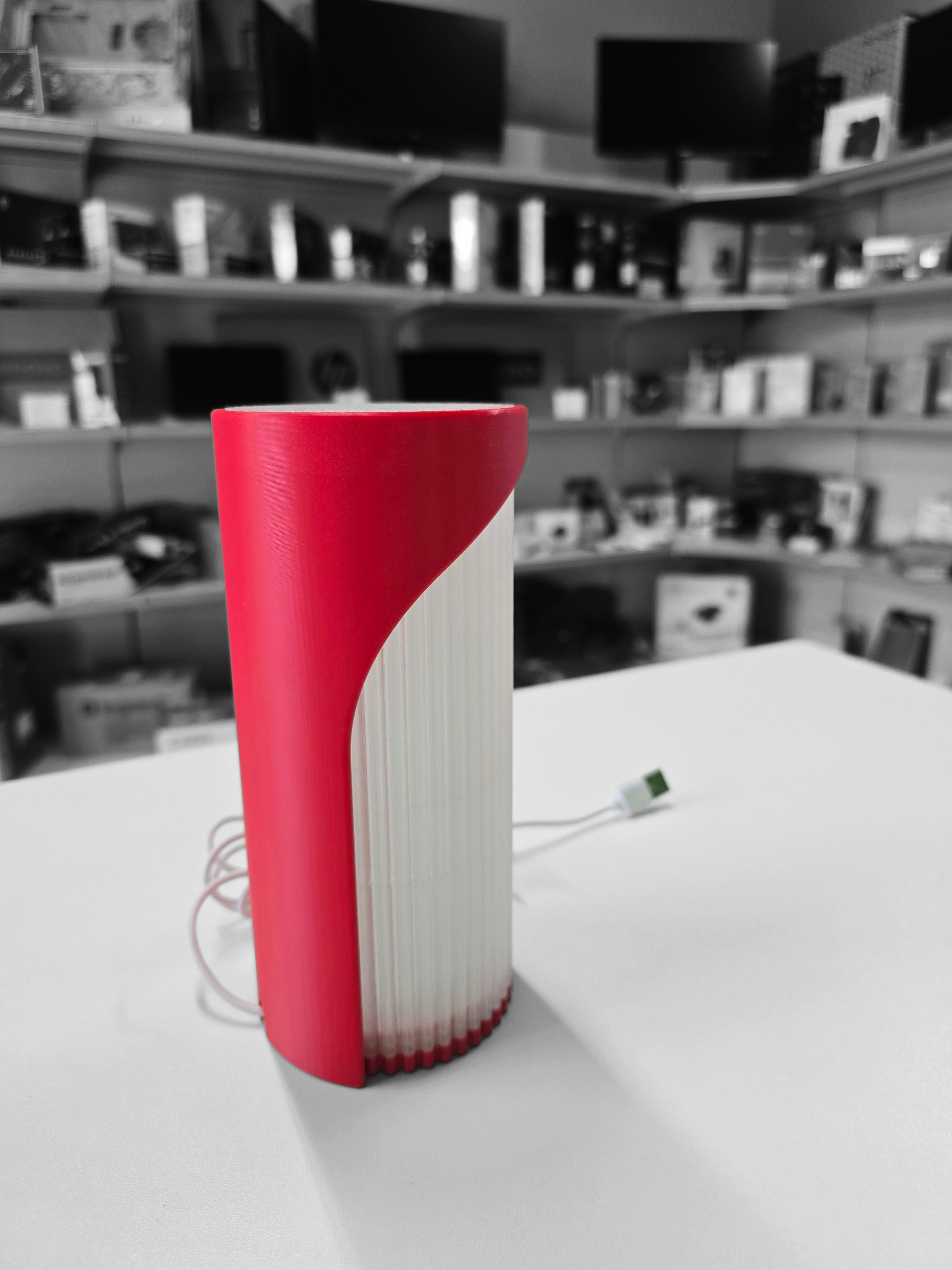 Lampada Design Spirale - Stampa 3D con Illuminazione Calda USB