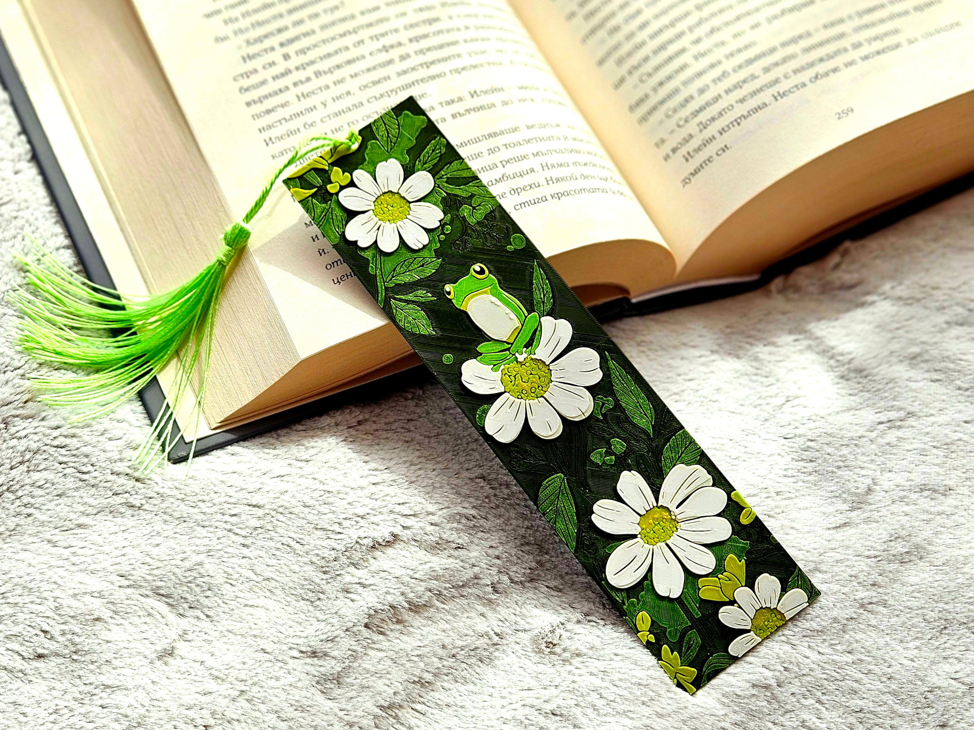 Segnalibro con Rana e Margherite