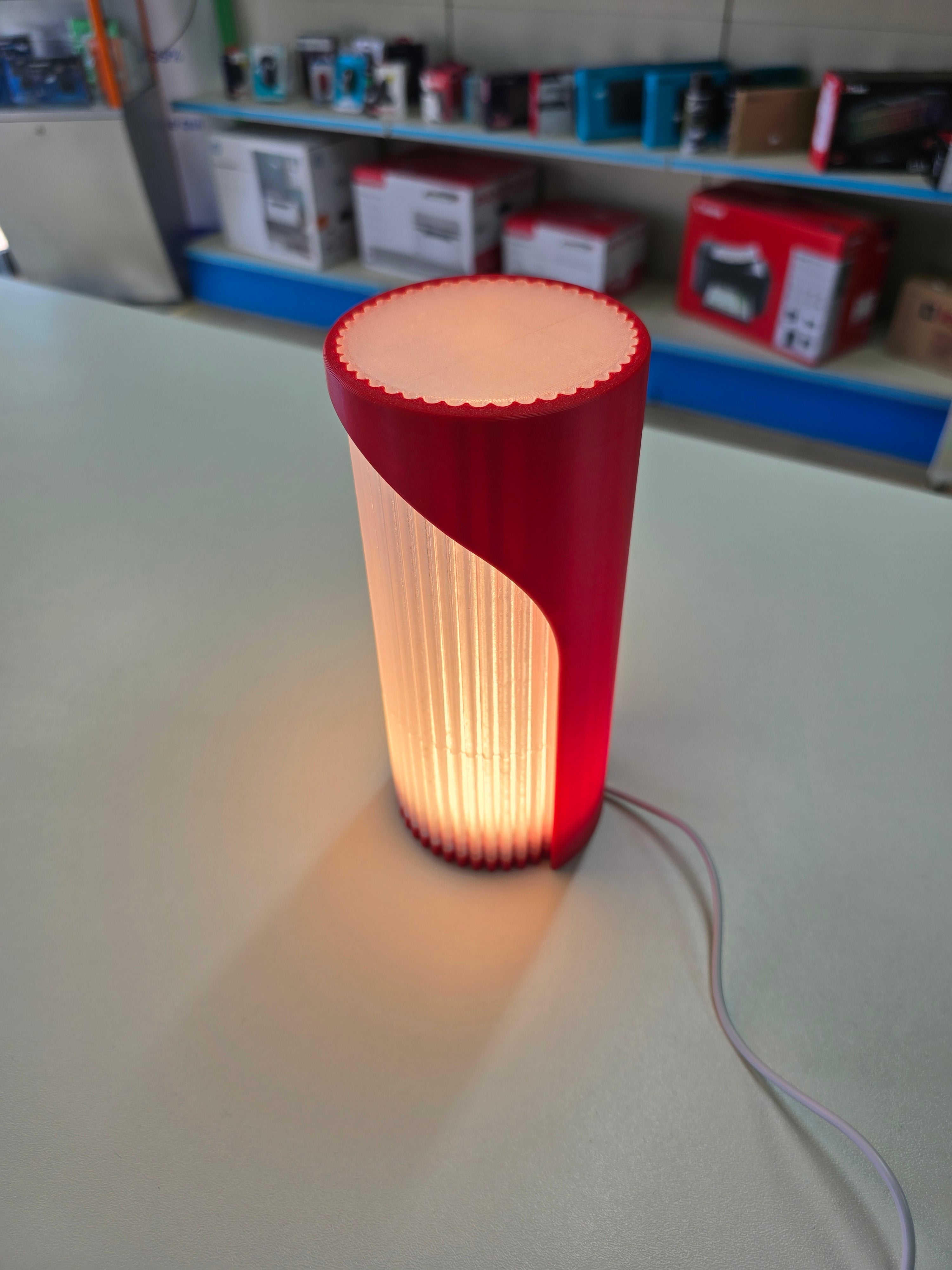 Lampada Design Spirale - Stampa 3D con Illuminazione Calda USB