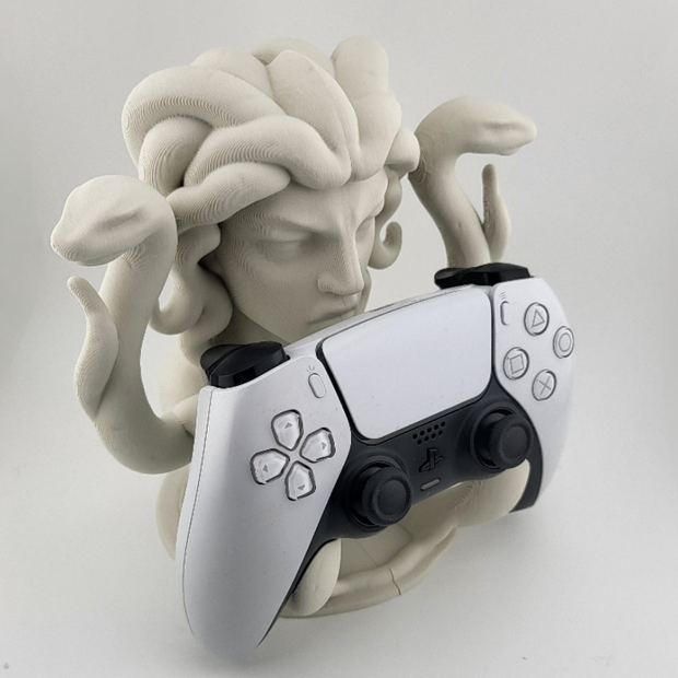 Supporto per Controller PS5/PS4 – Medusa Design (Stampa 3D)