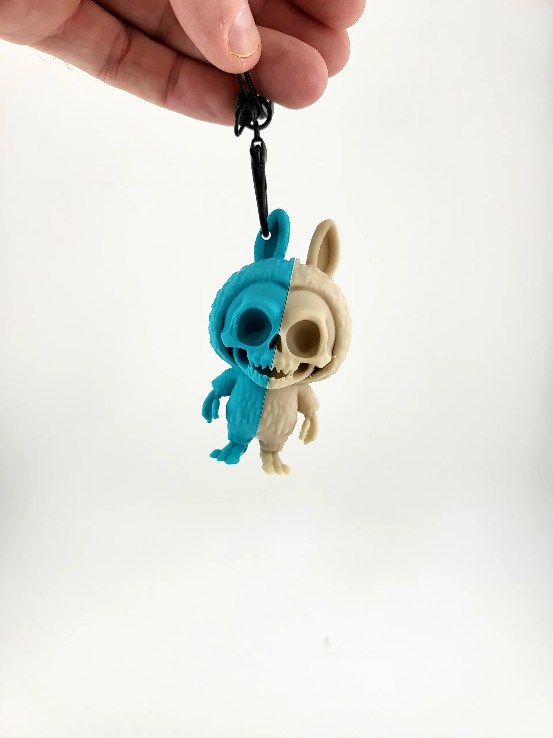 Portachiavi labubu Half & Half – Cute & Creepy